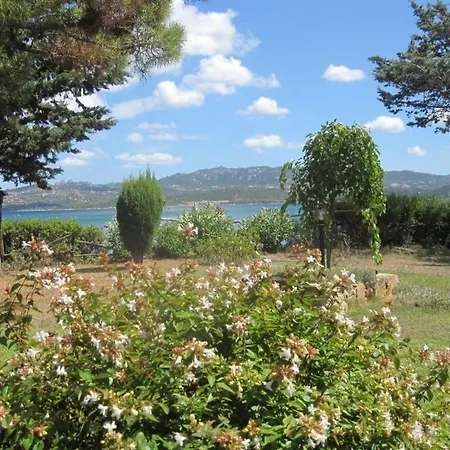 Apartment Huebsche In Mit Grossem Garten Cannigione